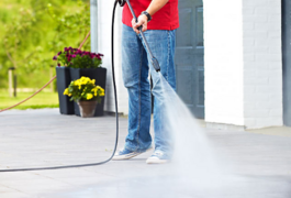 Location outil Nettoyeur haute pression électrique près de Non renseignée