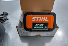 Location outil Batterie Chargeur près de Les Pavillons-sous-Bois