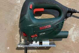 Location outil Scie sauteuse Filaire Bosch près de Villeneuve-Tolosane