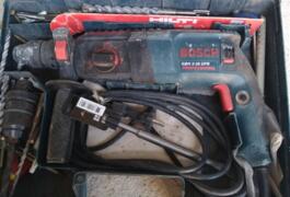 Location outil Perforateur burineur  Bosch près de Neuillac
