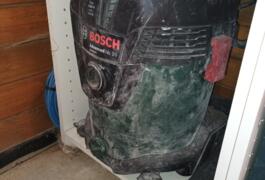 Location outil Aspirateur eau poussière électrique Bosch près de Neuilly-Saint-Front