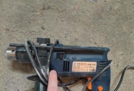 Location outil Perforateur électrique près de Savigny-sur-Orge