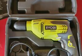 Location outil Perceuse électrique Ryobi près de Brenouille