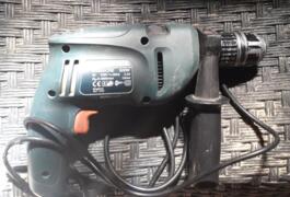 Location outil Perceuse électrique près de Non renseignée