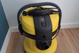 Location outil Aspirateur eau poussière électrique Karcher près de Fossé