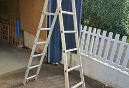 Location outil échelle double près de Saint-Renan