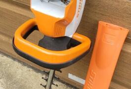 Location outil Taille haie électrique Stihl près de Plestin-les-Grèves