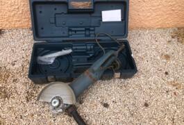 Location outil Meuleuse disqueuse 230mm Bosch près de Six-Fours-les-Plages