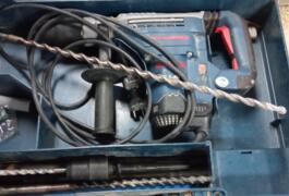 Location outil Perforateur burineur électrique Bosch près de Ézy-sur-Eure