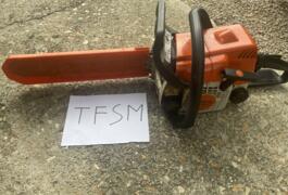 Location outil Tronçonneuse Thermique Stihl près de Pierrefitte-sur-Sauldre