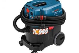 Location outil Aspirateur électrique Bosch près de Saint-Michel-sur-Orge