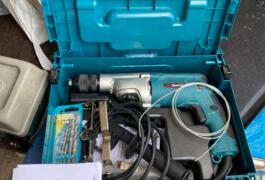 Location outil Visseuse perceuse électrique Makita près de Blesmes