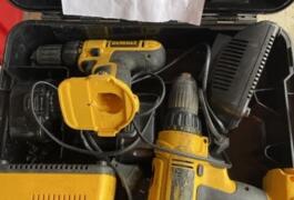 Location outil Visseuse perceuse Sans-fil Dewalt près de Pierrefitte-sur-Sauldre