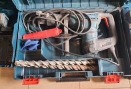 Location outil Perforateur burineur électrique Bosch près de Boissy-sans-Avoir