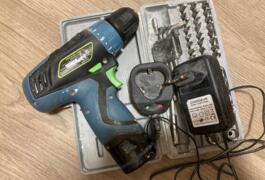 Location outil Visseuse perceuse Sans-fil Ryobi près de Châteauroux