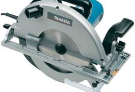 Location outil Scie circulaire électrique près de Non renseignée