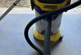Location outil Aspirateur de chantier électrique Karcher près de Lannebert