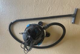 Location outil Aspirateur eau poussière électrique Mac-allister près de Beauvallon