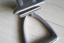 Location outil Arrache Moquette Manuel près de Toulouse