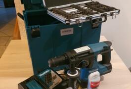 Location outil Perforateur-burineur Makita sans fil  Makita près de Moyenmoutier