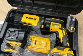 Location outil Visseuse à placo électrique Dewalt près de Lille