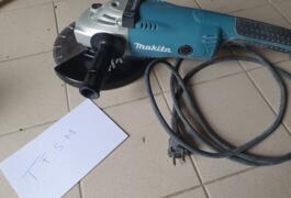 Location outil Lapidaire 230mm Makita près de Camoël