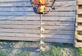 Location outil Tarière  Stihl près de Noves