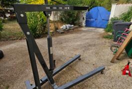 Location outil Grue d&#039;atelier  Norauto près de Genac-Bignac