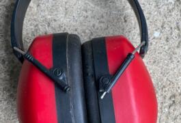 Location outil Casque anti-bruit  près de Brest