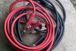 Location outil Cables de démarrage  près de Brest