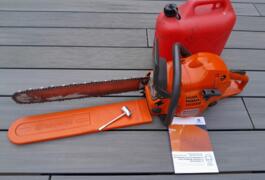 Location outil Tronçonneuse à bois Thermique Husqvarna près de Plérin