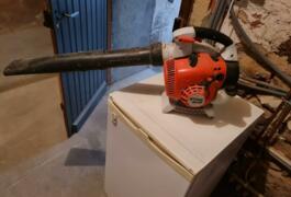 Location outil Souffleur à feuille Thermique Stihl près de Cérilly