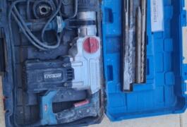Location outil Burineur perforateur électrique près de Cuers