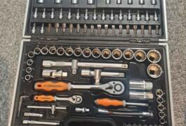 Location outil Coffret clés à douilles Coffret Magnusson près de Tilly-sur-Seulles