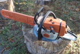 Location outil Tronçonneuse à bois Thermique Stihl près de Floirac
