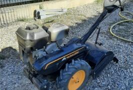 Location outil Rotovator Thermique près de Saint-Sauveur