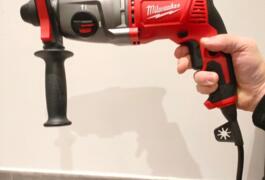 Location outil Perforateur électrique Milwaukee près de Gémenos