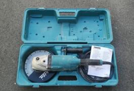 Location outil Meuleuse 230mm Makita près de Bordeaux
