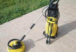 Location outil Nettoyeur haute pression électrique Karcher près de Montlhéry