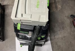 Location outil Aspirateur de chantier électrique Fartools près de Bâgé-Dommartin