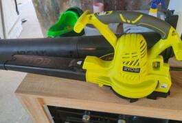 Location outil Aspirateur souffleur électrique Ryobi près de Lapalisse