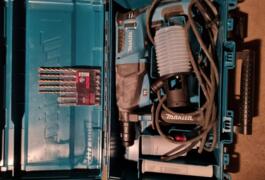 Location outil Perforateur burineur électrique Makita près de Baccarat
