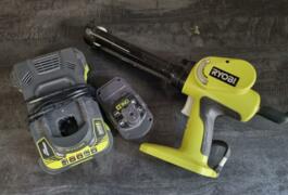 Location outil Pistolet silicone  près de Nice