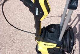 Location outil Nettoyeur haute pression électrique Karcher près de Achères