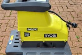 Location outil Broyeur de végetaux électrique Ryobi près de Fonsorbes