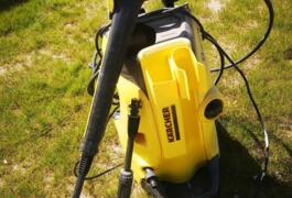 Location outil Nettoyeur haute pression électrique Karcher près de Lardy