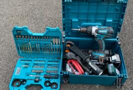 Location outil Perceuse visseuse Sans-fil Makita près de Saint-Quentin-sur-Isère