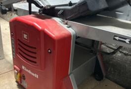 Location outil Raboteuse dégauchisseuse électrique Einhell près de Auberives-sur-Varèze