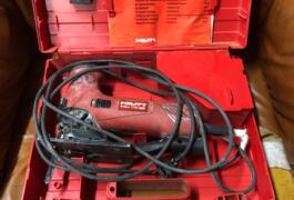 Location outil Scie sauteuse Filaire Hilti près de La Chapelle-sur-Erdre
