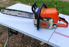 Location outil Tronçonneuse à bois Thermique Stihl près de Pruniers-en-Sologne